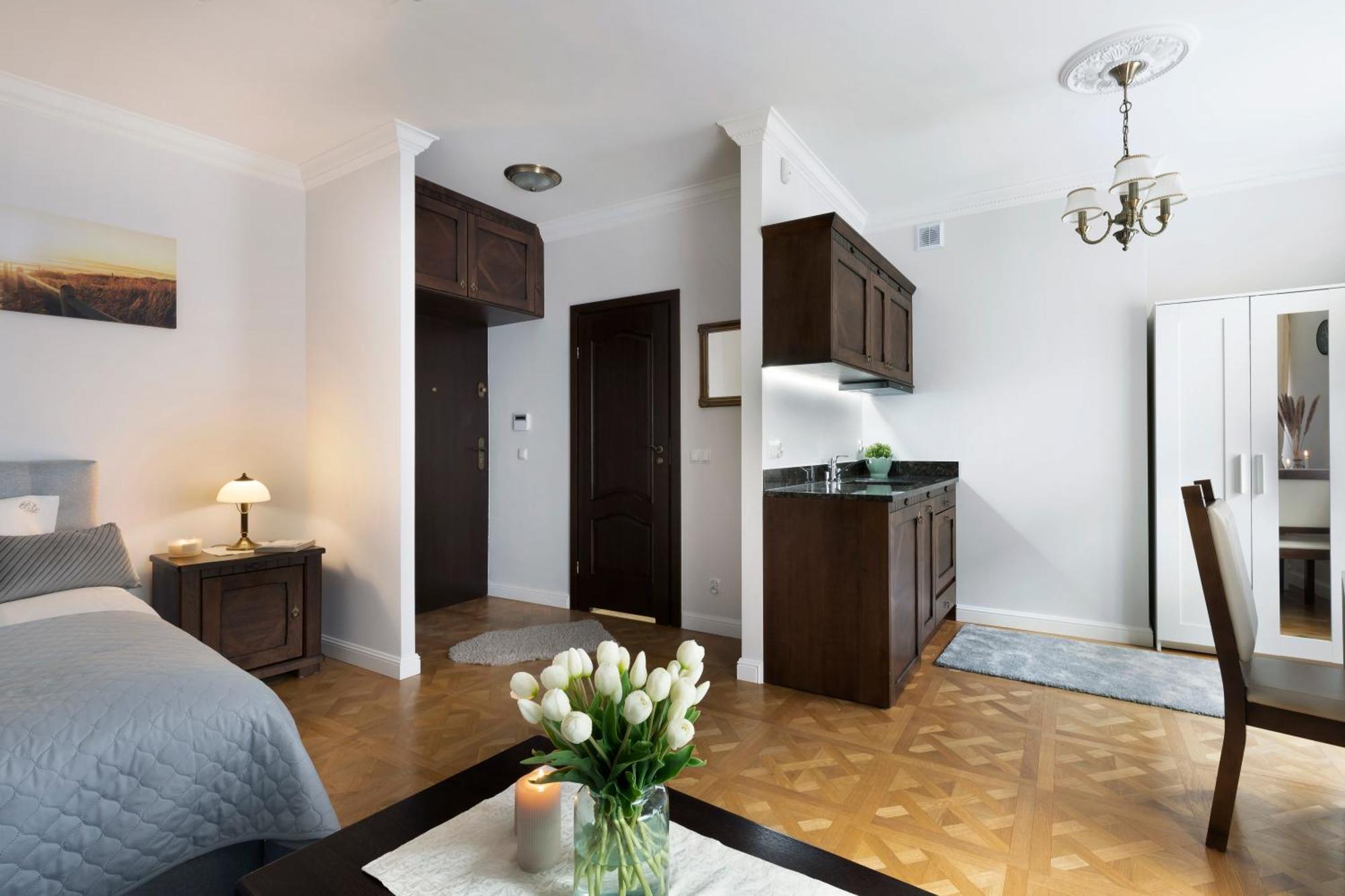 Elite Apartments Hamptons Old Town กดัญสก์ ภายนอก รูปภาพ